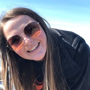 Meet your Posher, Brianne